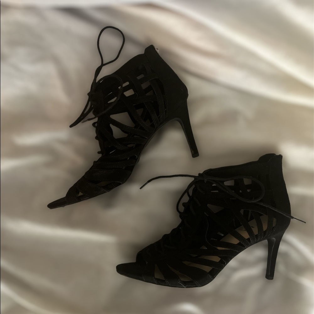 a.n.a size 8 heels